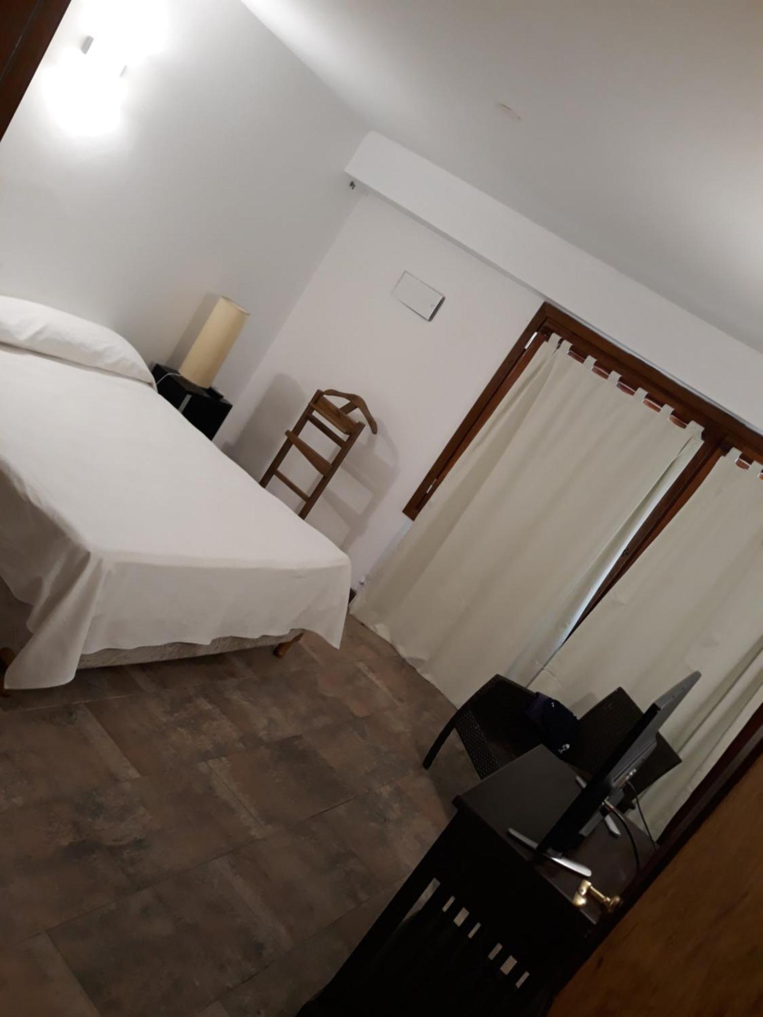 La Tavola Hotel Пінамар Екстер'єр фото